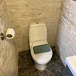 For Big Group - 6 Bedrooms & 2 Same House タリン