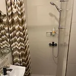 アパート For Big Group - 6 Bedrooms & 2 Same House タリン