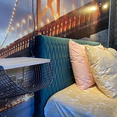 公寓 For Big Group - 6 Bedrooms & 2 Same House 塔林