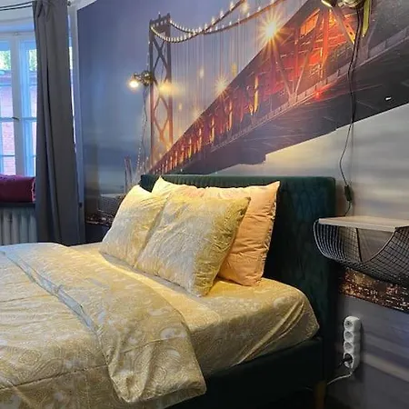 아파트 For Big Group - 6 Bedrooms & 2 Same House