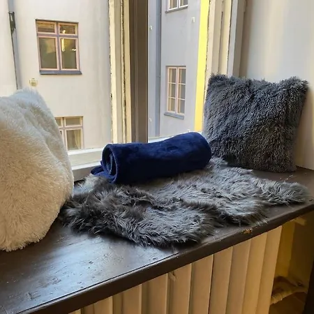 For Big Group - 6 Bedrooms & 2 Same House