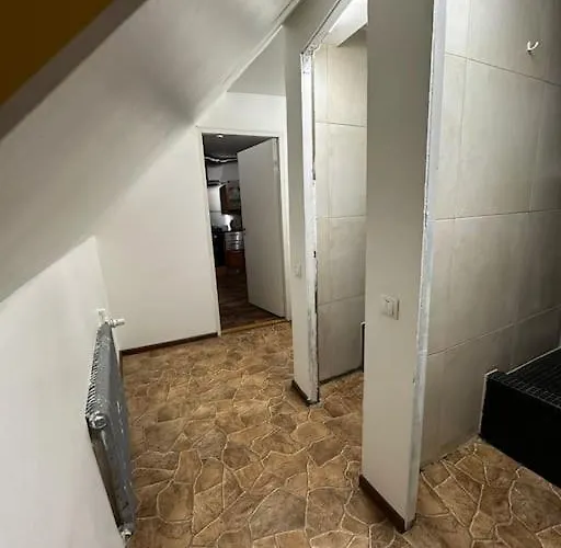 For Big Group - 6 Bedrooms&2 Same House