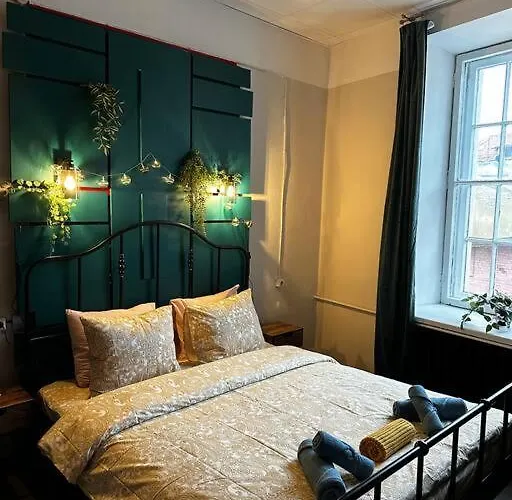 For Big Group - 6 Bedrooms&2 Same House Tallinn