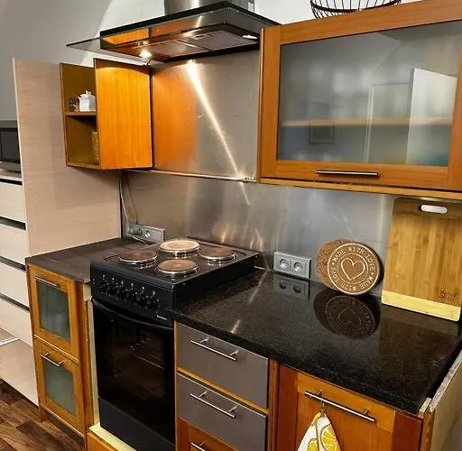 For Big Group - 6 Bedrooms&2 Same House