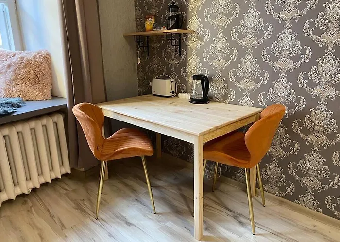 Appartement For Big Group - 6 Bedrooms&2 Same House *